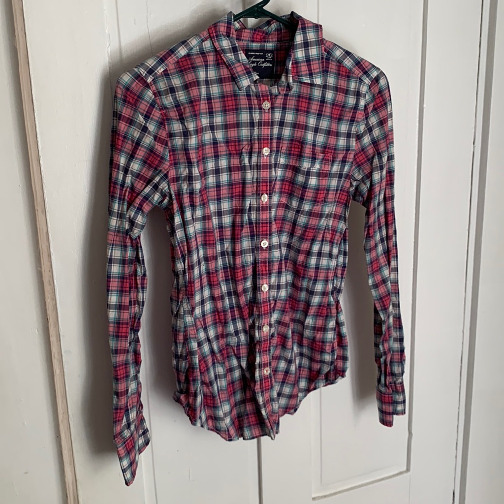 American Eagle Size Small Button Down